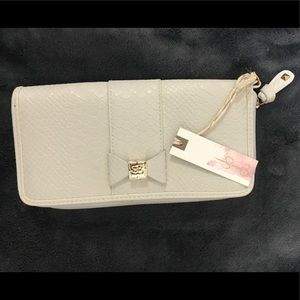 Jessica Simpson Wallet